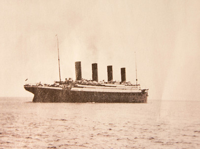 Denna bild av Titanic, som ångar ut mot Atlanten, tog 11-åriga Jack Odell. 