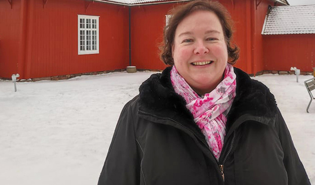 Janette Lagerroos är glad över att vara tillbaka i Houtskär.