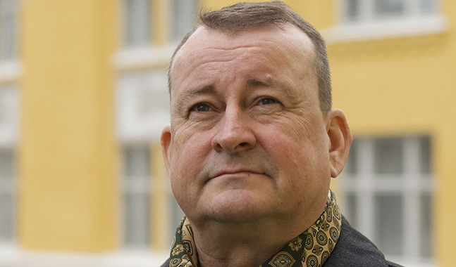 – Veteranföreningarna ringer, men annars lite ensamt – Kjell Törner, nybliven överste i avsked.