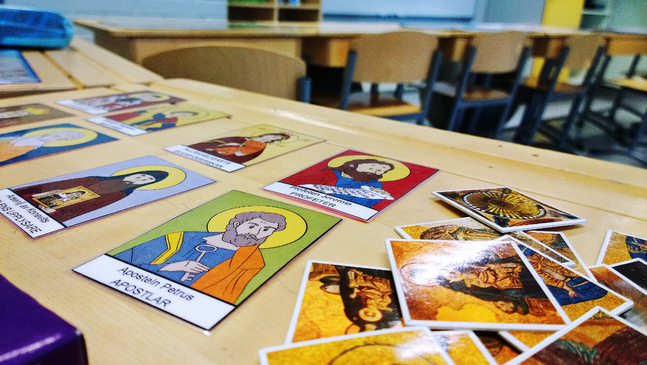 De här korten används i ortodox religionsundervisning i lågklasserna.