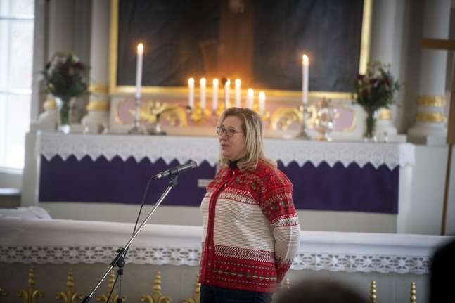 Christina Båssar, kommundirektör i Korsnäs, tycker att församlingen har "det lilla extra". 