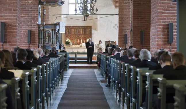 Kyrkomötet öppnades med en mässa i S:ta Maria kyrka i Åbo.